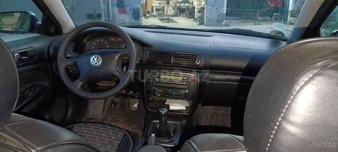 Volkswagen Passat-7