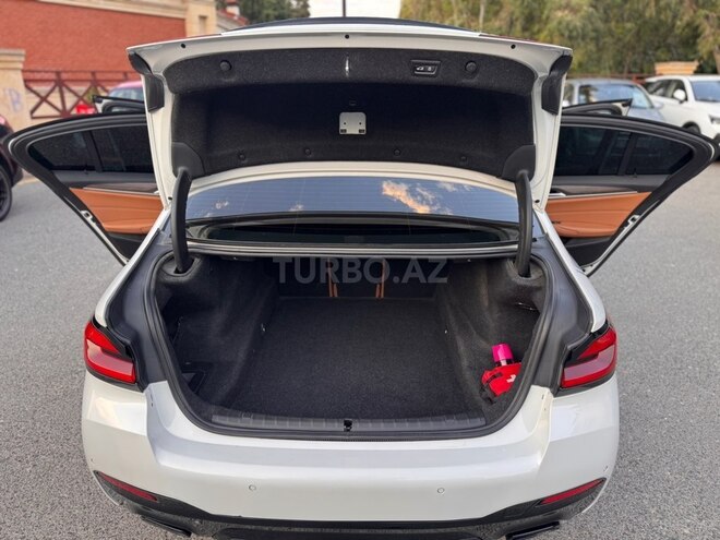 BMW 530-15