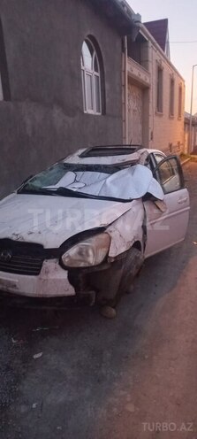 Hyundai Accent-5