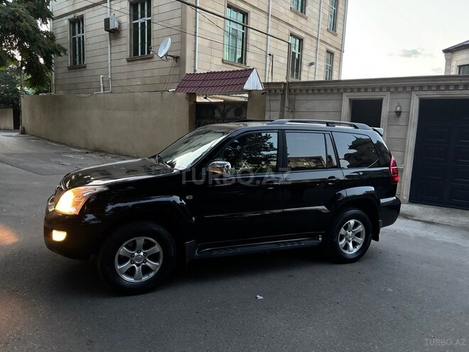 Toyota Land Cruiser Prado-5
