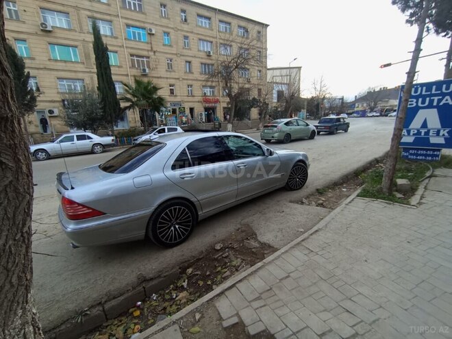 Mercedes S 320-5