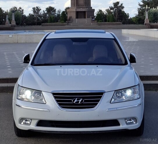 Hyundai Sonata-1