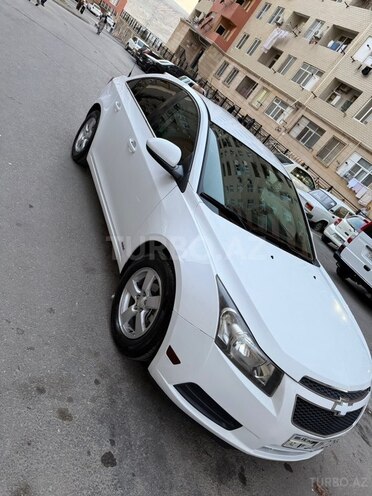 Chevrolet Cruze-4