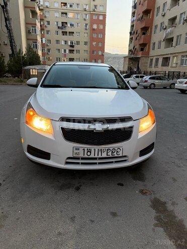 Chevrolet Cruze-11