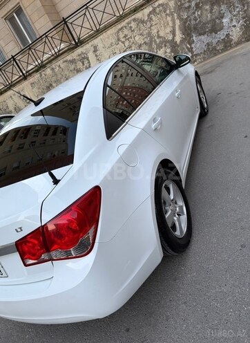 Chevrolet Cruze-7