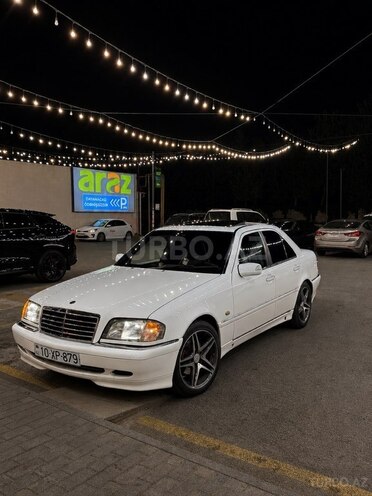 Mercedes C 240-1