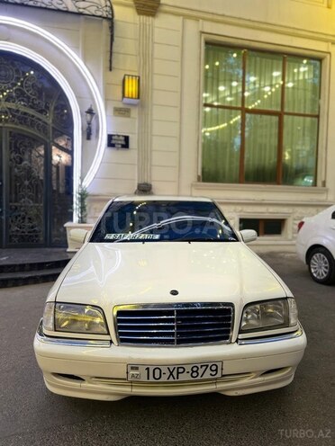 Mercedes C 240-4