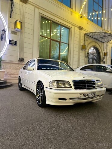 Mercedes C 240-3