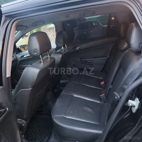 Opel Astra-13