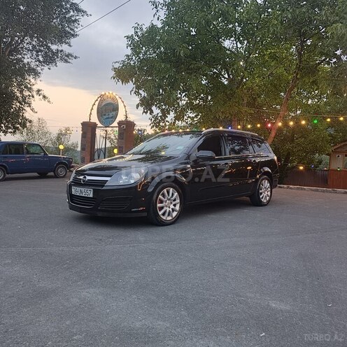 Opel Astra-4