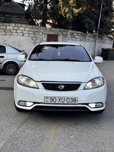 Daewoo Gentra-1
