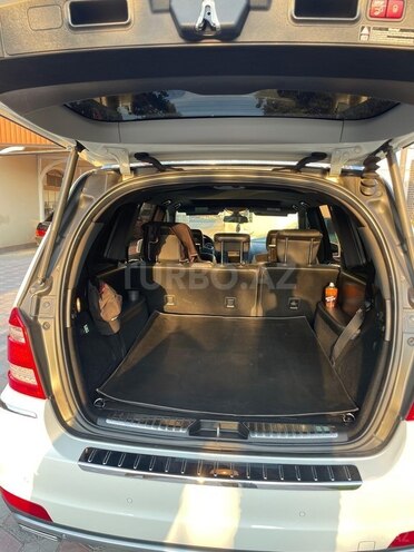 Mercedes GL 450 4MATIC-3