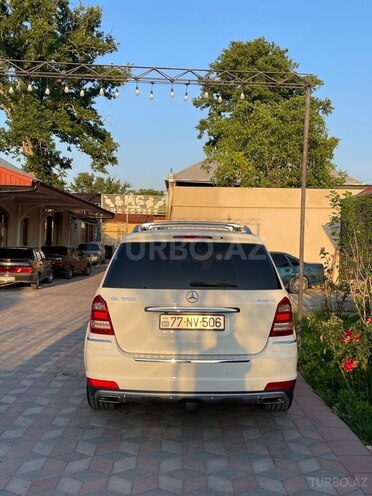 Mercedes GL 450 4MATIC-4