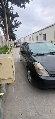 Toyota Prius-2
