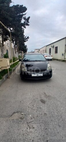 Toyota Prius-1