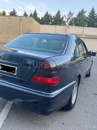 Mercedes C 200-3