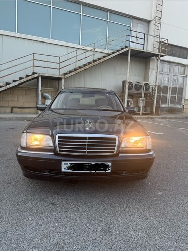 Mercedes C 200-10