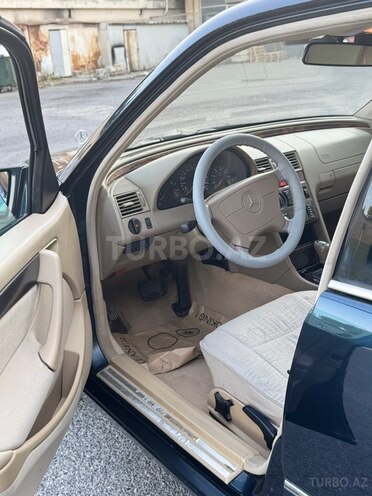 Mercedes C 200-14