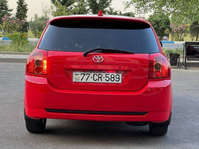 Toyota Corolla-13
