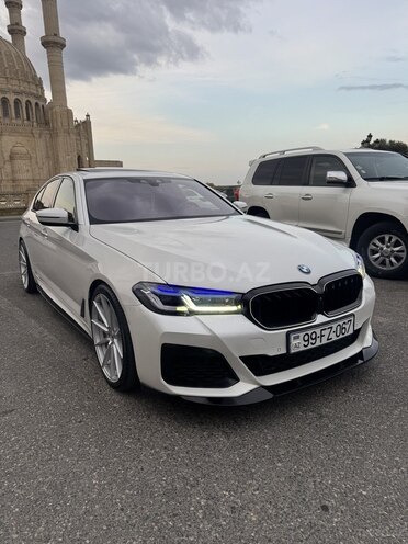 BMW 530-2