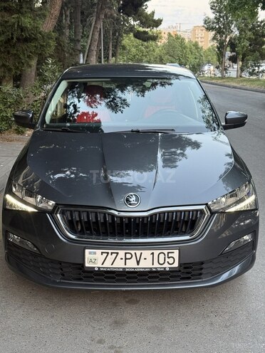 Skoda Rapid-1