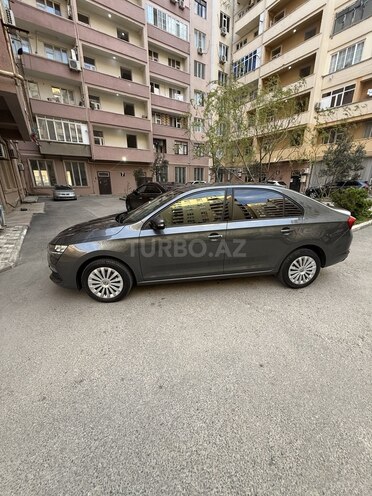 Skoda Rapid-5