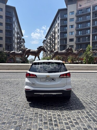 Chevrolet Equinox-2
