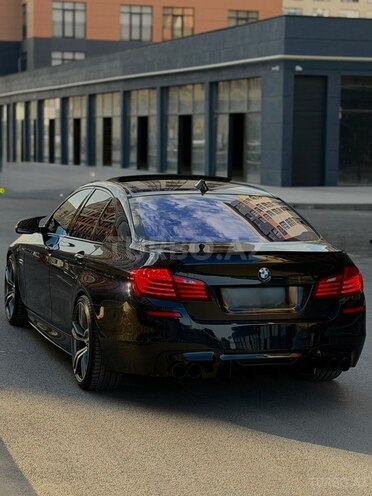 BMW 528-9