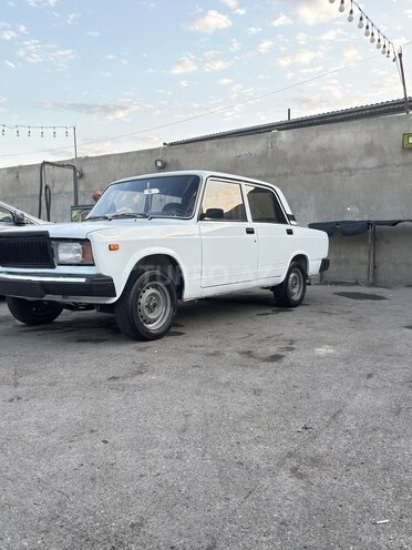 LADA (VAZ) 2107-5