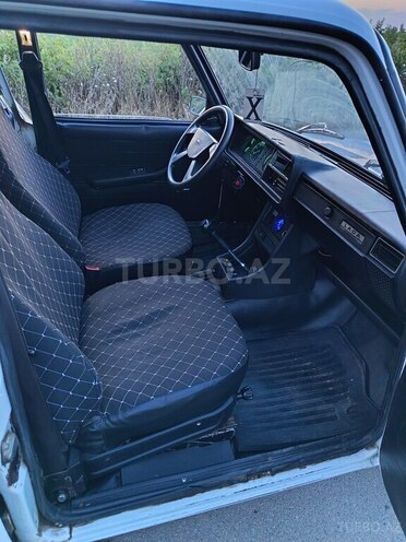LADA (VAZ) 2107-9