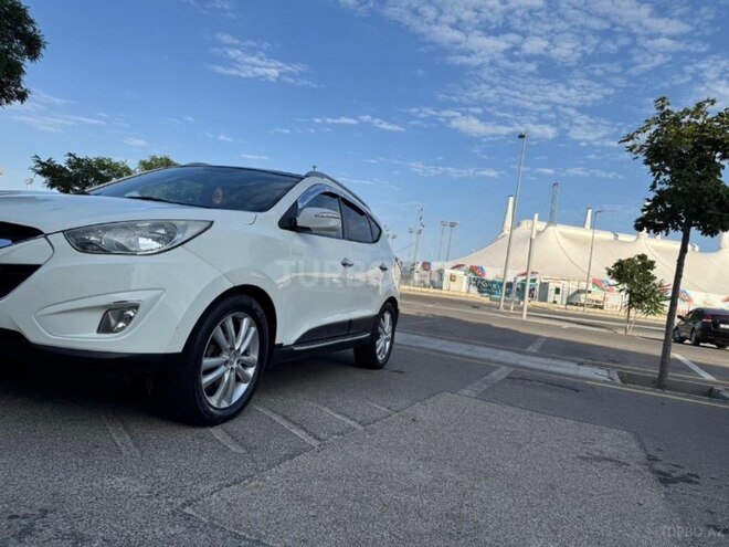 Hyundai ix35-4