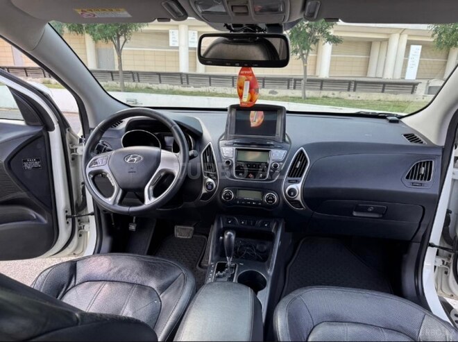 Hyundai ix35-6