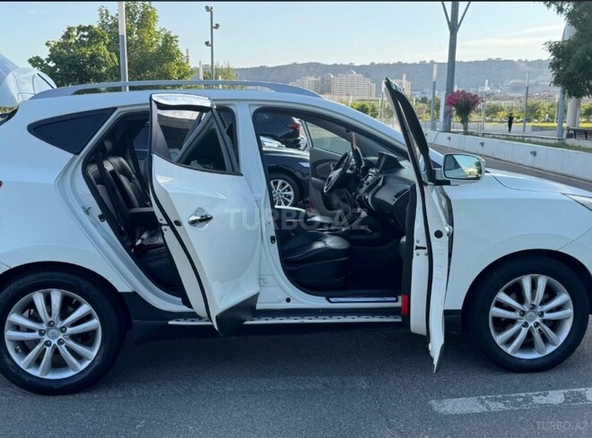 Hyundai ix35-7