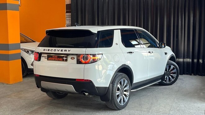 Land Rover Discovery Sport-12