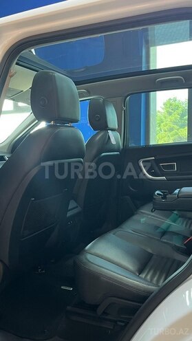 Land Rover Discovery Sport-16