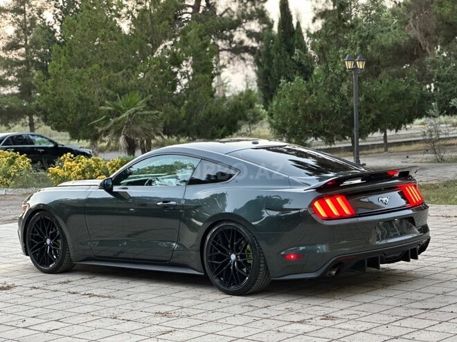 Ford Mustang-6
