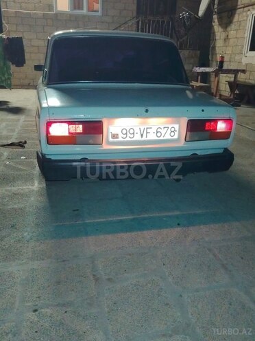 LADA (VAZ) 2107-2