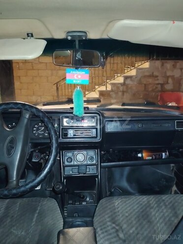 LADA (VAZ) 2107-3