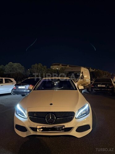 Mercedes C 220 d-14