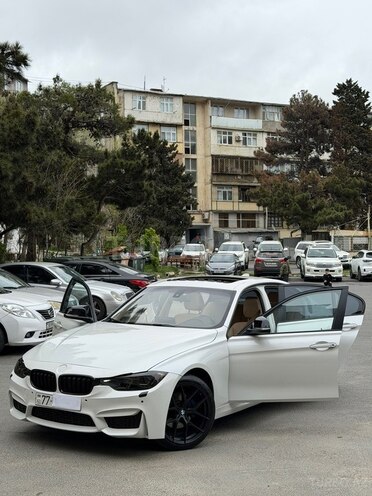 BMW 320-10