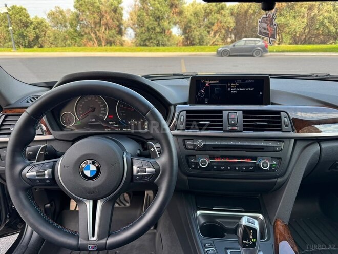 BMW 330-9