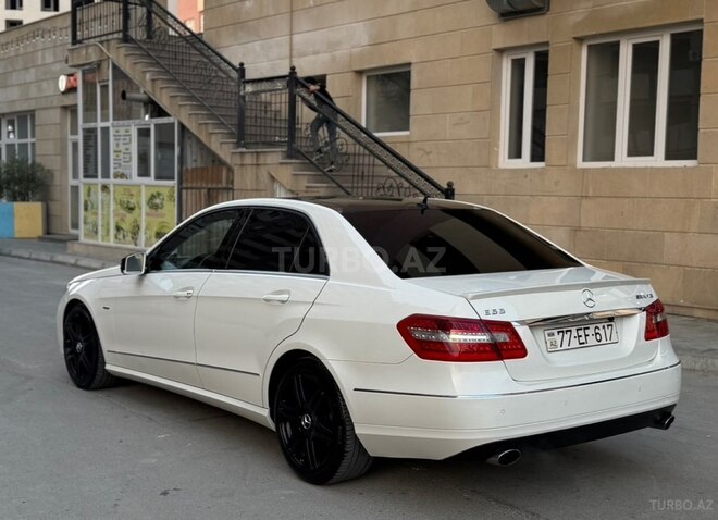 Mercedes E 250-5