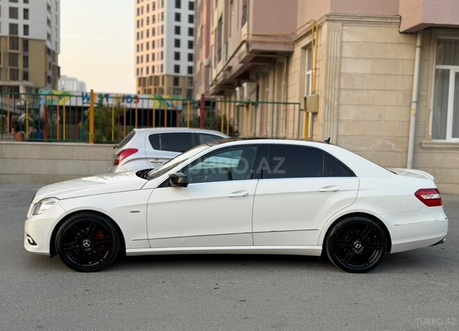 Mercedes E 250-4