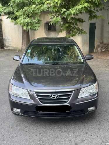 Hyundai Sonata-1