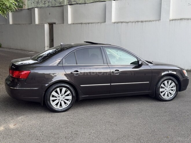 Hyundai Sonata-2