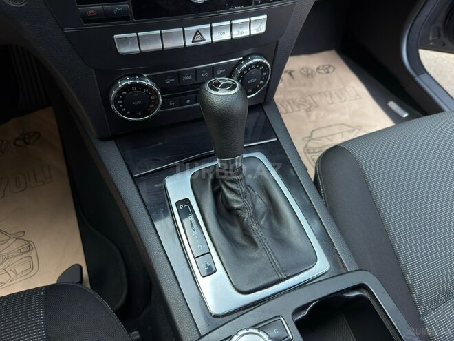 Mercedes C 180-17