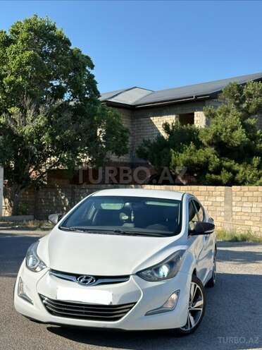 Hyundai Elantra-7