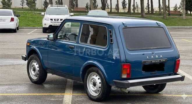 LADA (VAZ) Niva-11