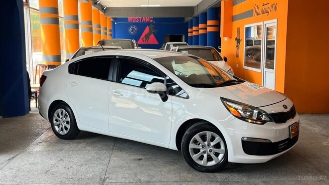 Kia Rio-5