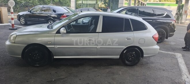 Kia Rio-3
